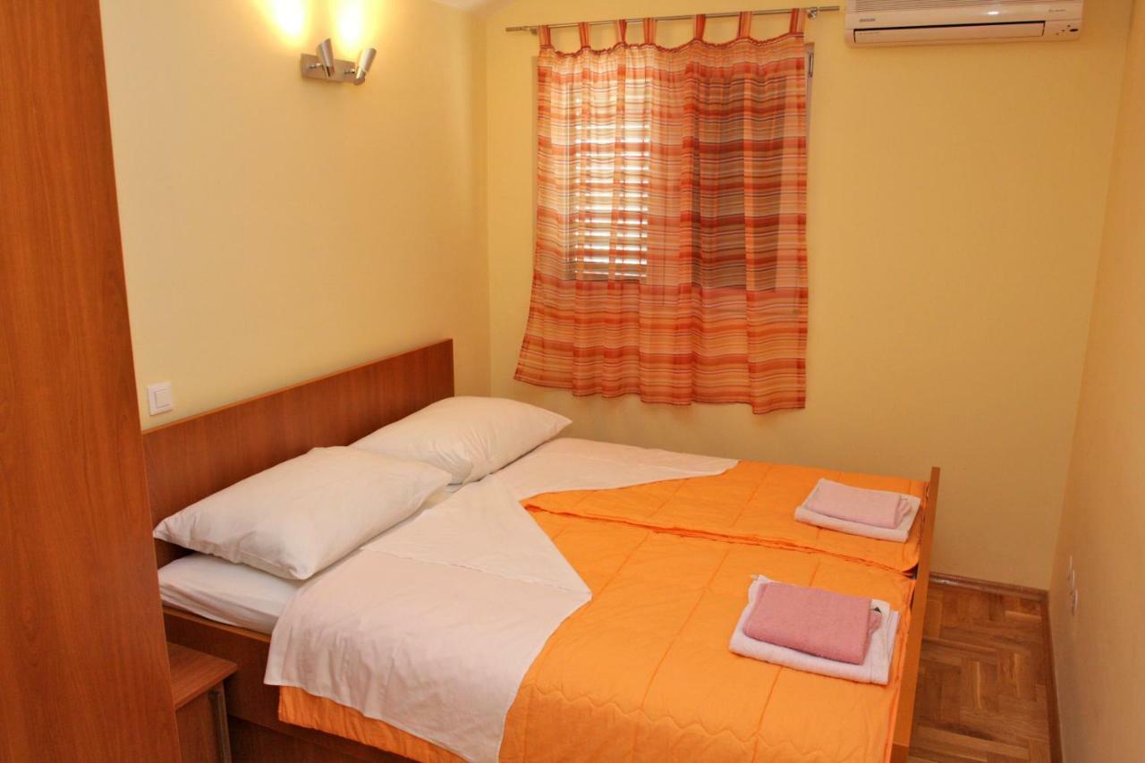 Apartmani Paula Makarska Esterno foto