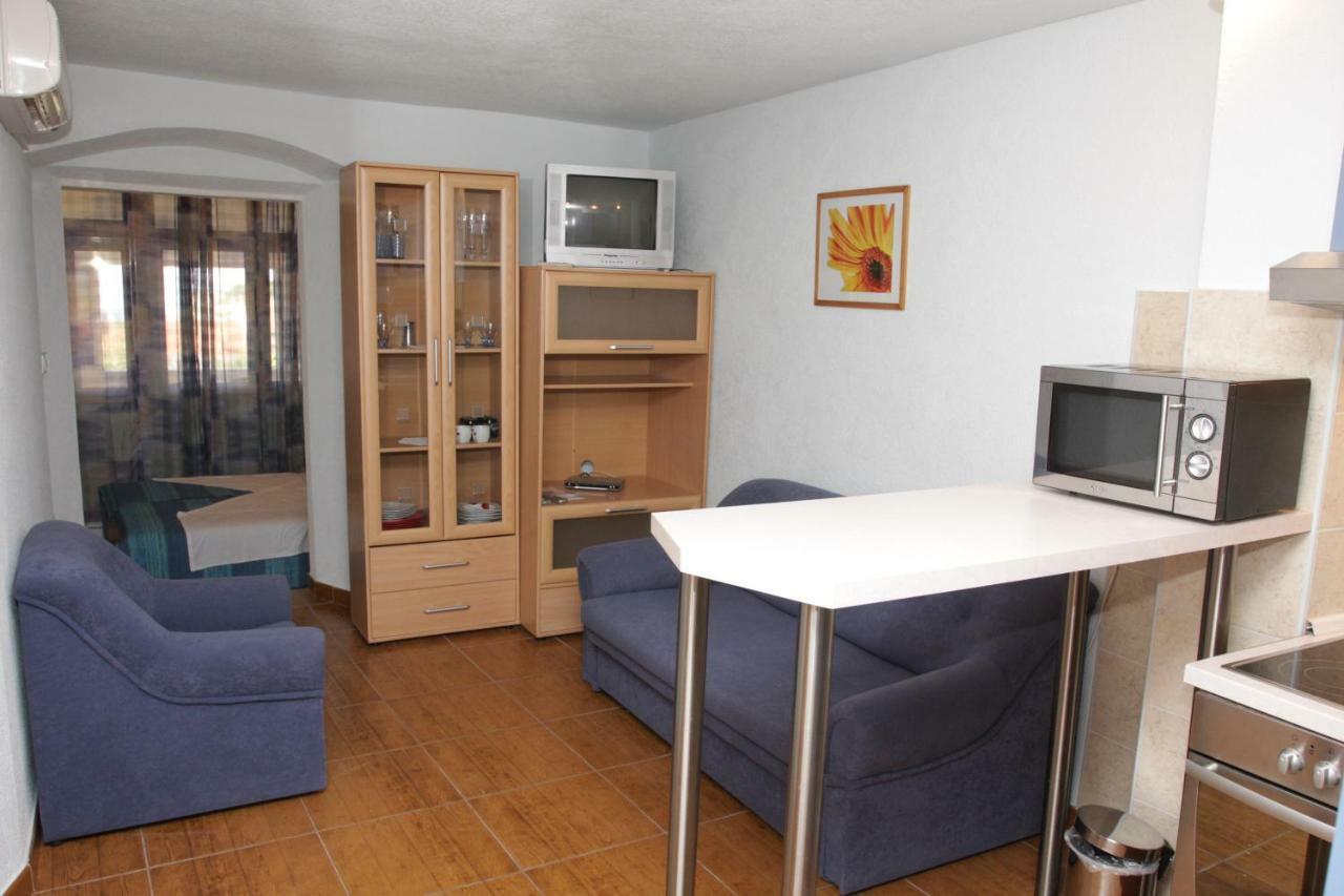 Apartmani Paula Makarska Esterno foto