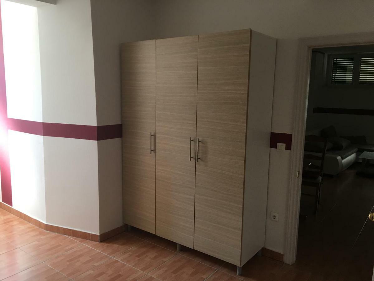 Apartmani Paula Makarska Esterno foto